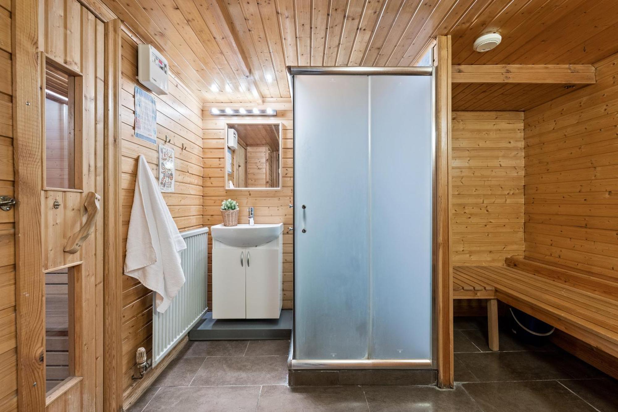 Massive Villa In Downtown Reykjavik With A Sauna Zewnętrze zdjęcie