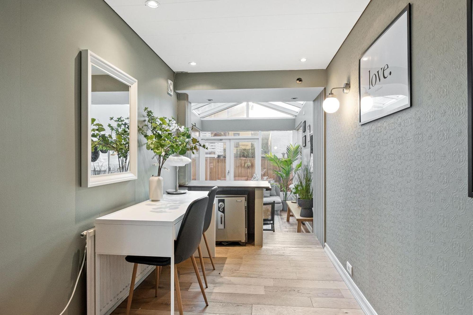 Massive Villa In Downtown Reykjavik With A Sauna Zewnętrze zdjęcie